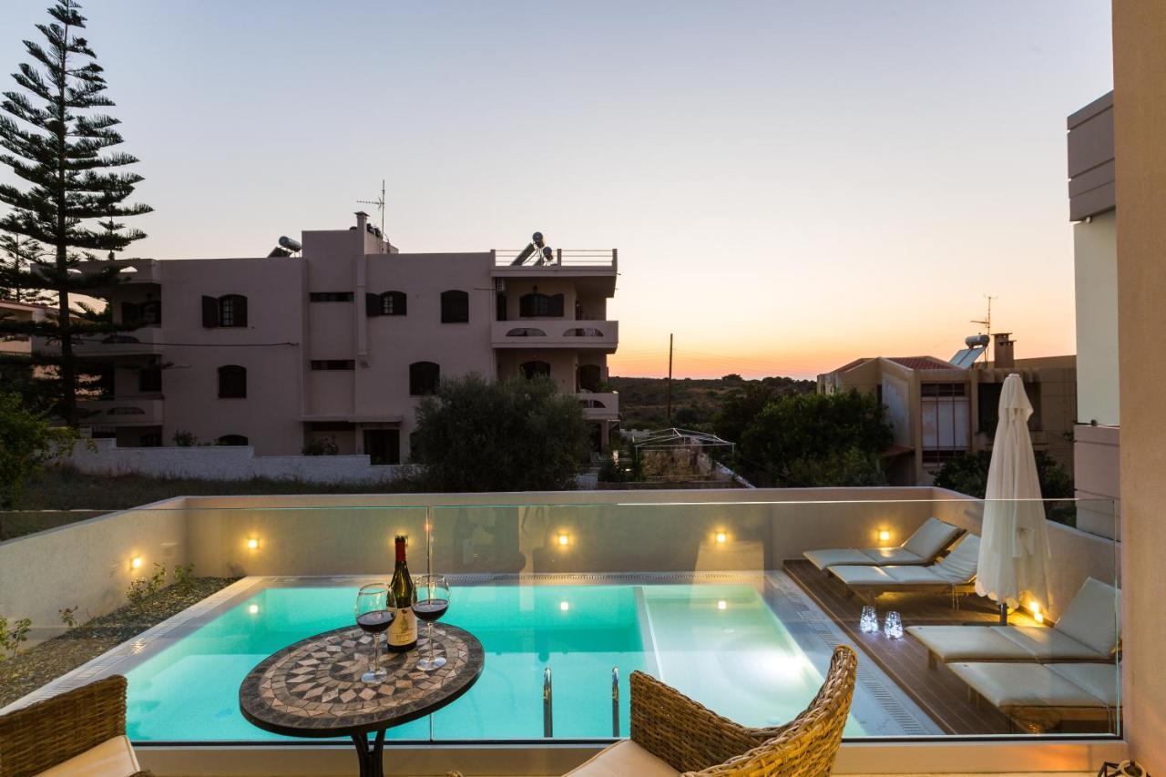 Villa Amelia I Free 9 Seater Mini Van & Pool 卡拉塔斯 外观 照片