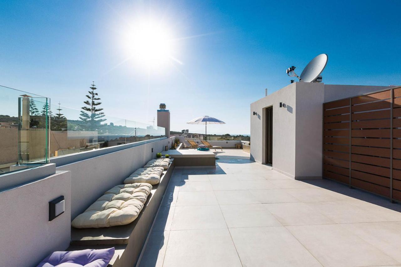 Villa Amelia I Free 9 Seater Mini Van & Pool 卡拉塔斯 外观 照片