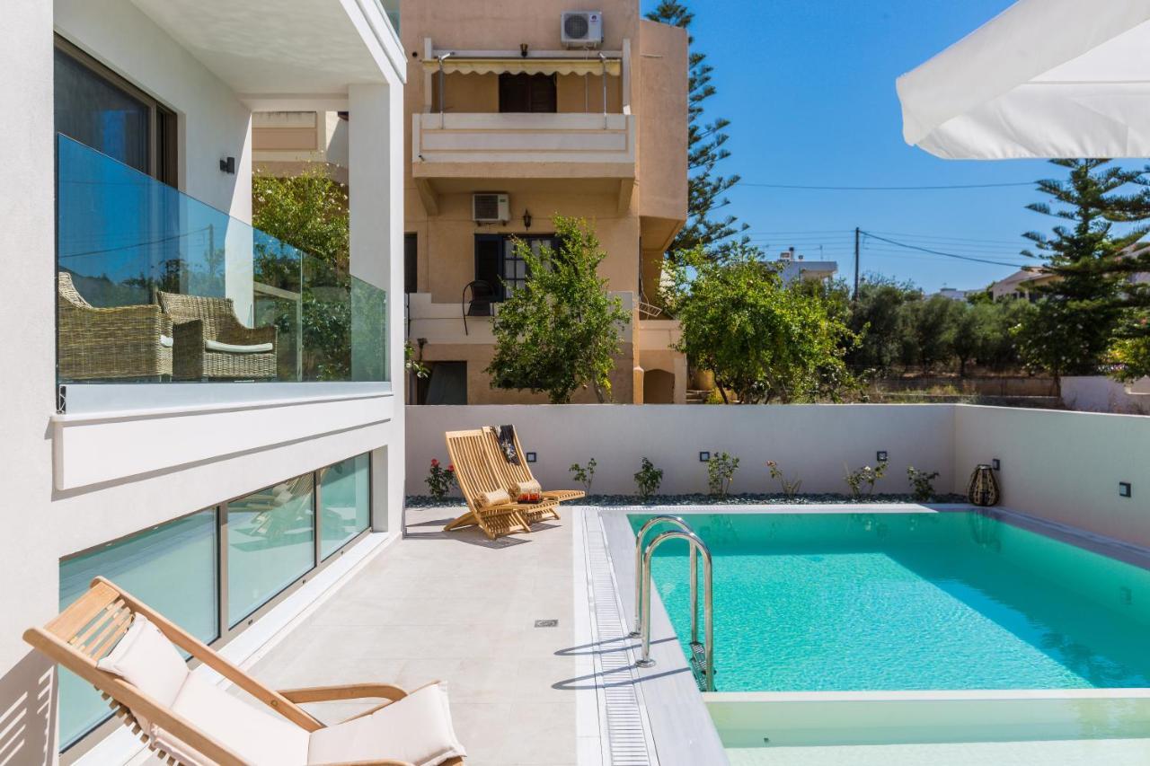 Villa Amelia I Free 9 Seater Mini Van & Pool 卡拉塔斯 外观 照片