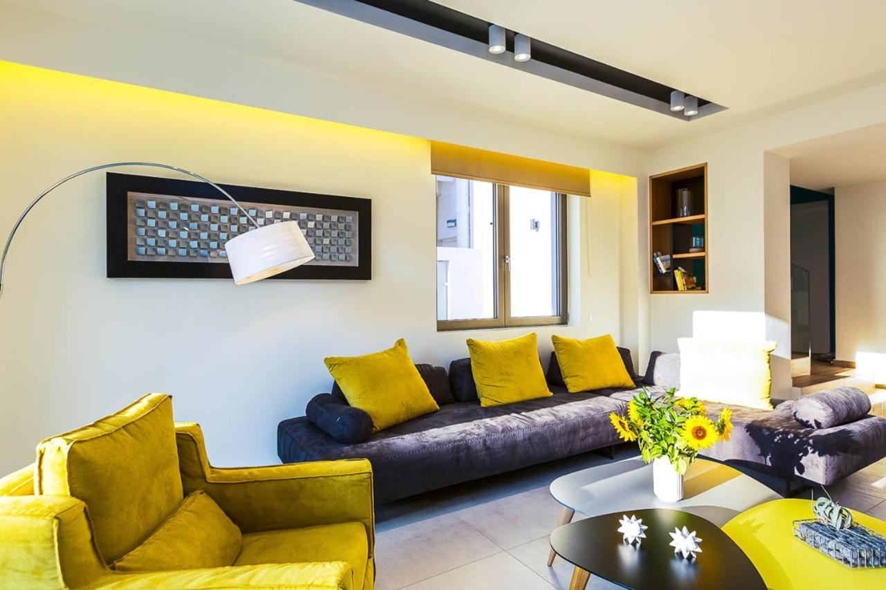 Villa Amelia I Free 9 Seater Mini Van & Pool 卡拉塔斯 外观 照片