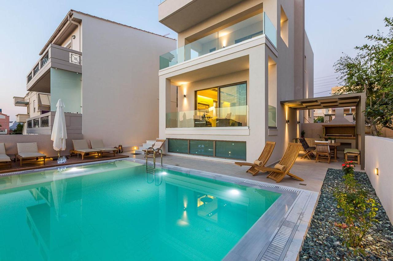 Villa Amelia I Free 9 Seater Mini Van & Pool 卡拉塔斯 外观 照片
